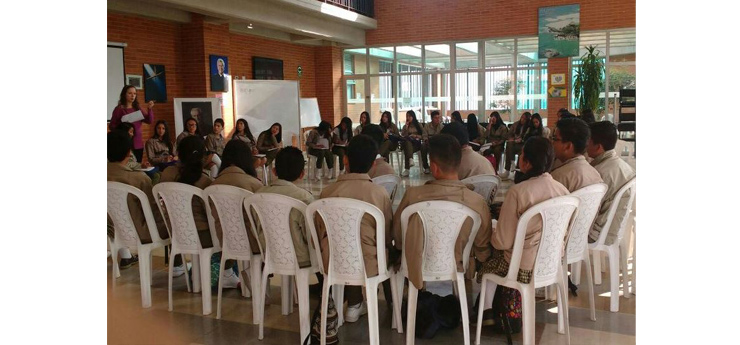 Colegio Ciudad Verde de Soacha y Uniminuto, graduarn 48 jvenes que podran ser profesionales en dos aos