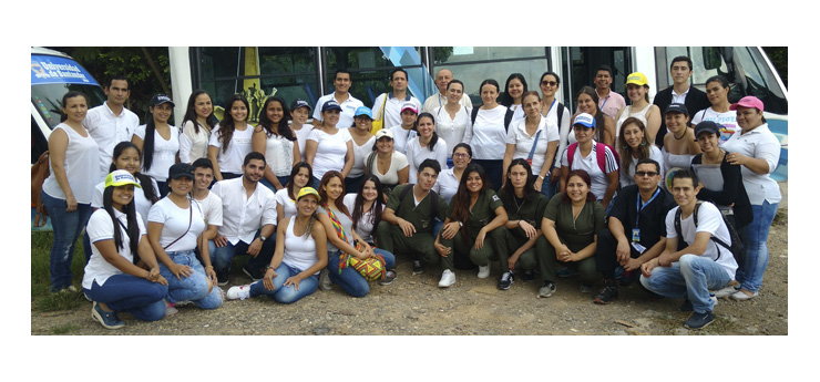 Comunidad vctima del conflicto recibe apoyo de la Universidad de Santander