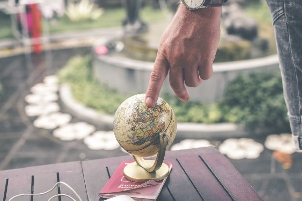 Trabajar en el extranjero: 5 pasos para legalizar tu ttulo 